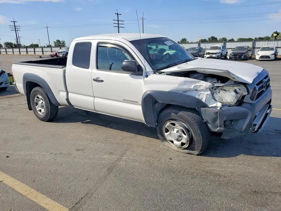 2015 TOYOTA TACOMA   
