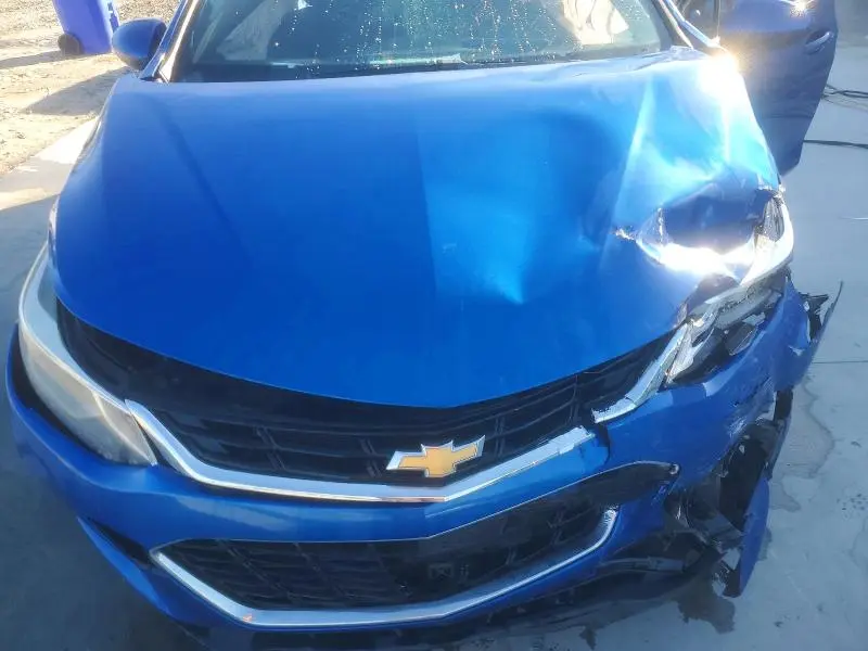 2016 CHEVROLET CRUZE LT  