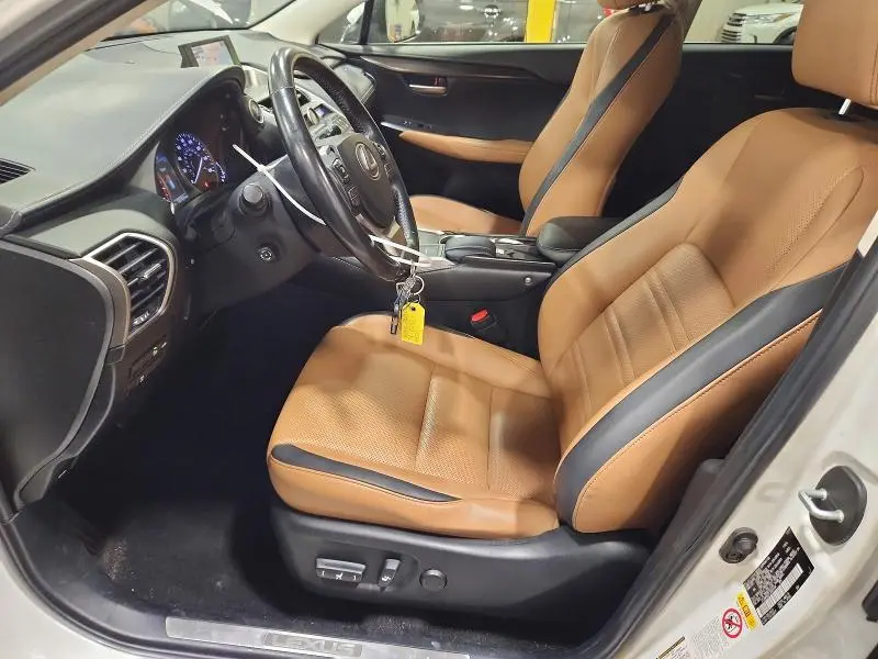 2015 LEXUS NX 200T  