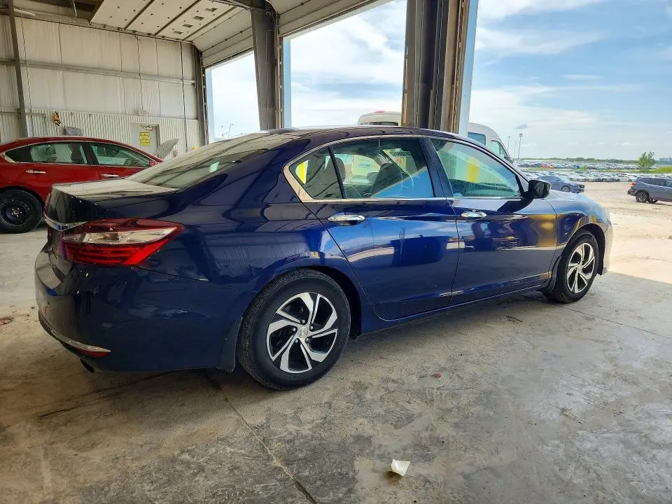 2017 HONDA ACCORD LX  