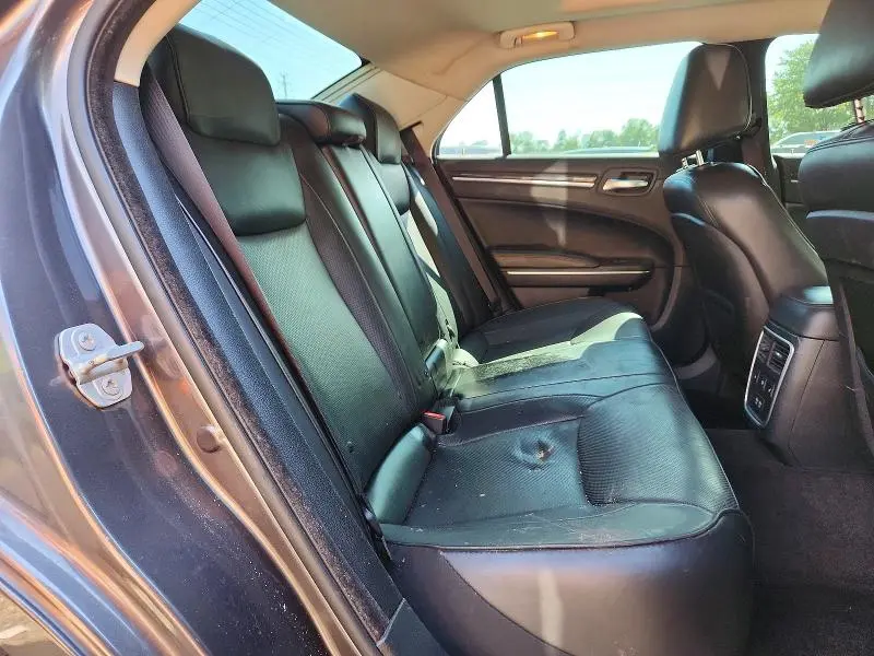 2017 CHRYSLER 300C   