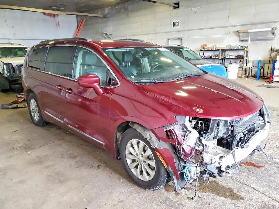 2017 CHRYSLER PACIFICA TOURING L  