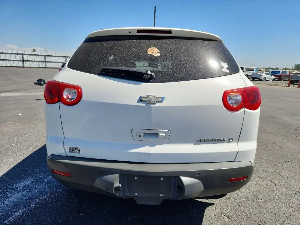 2012 CHEVROLET TRAVERSE LT  