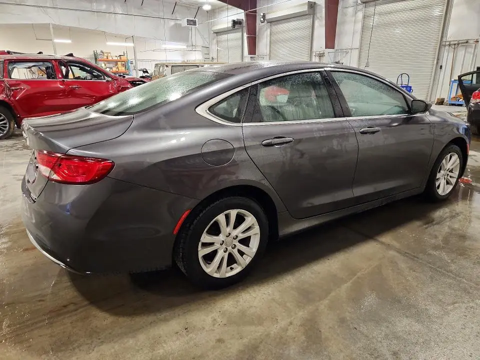 2016 CHRYSLER 200 LIMITED  