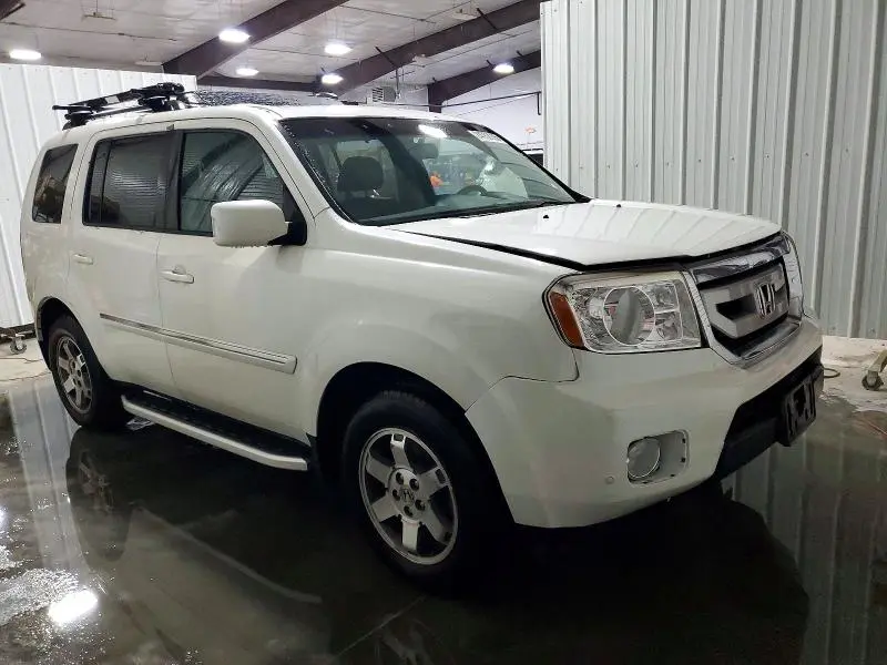 2011 HONDA PILOT   