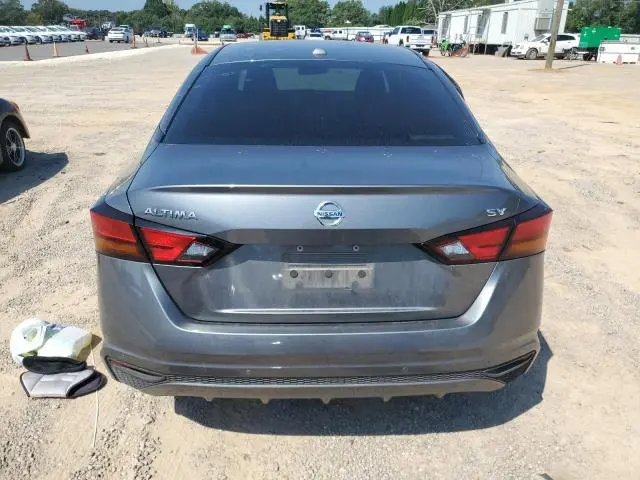 2022 NISSAN ALTIMA SV