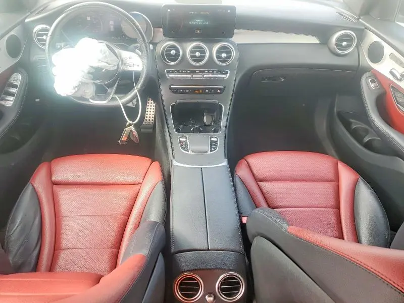 2022 MERCEDES-BENZ GLC 300  