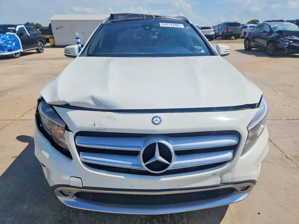 2016 MERCEDES-BENZ GLA 250  