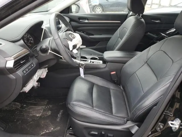 2022 NISSAN ALTIMA SL  