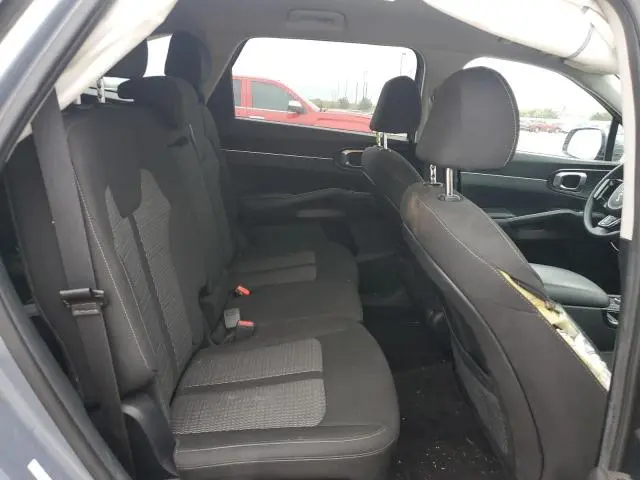 2022 KIA SORENTO LX  