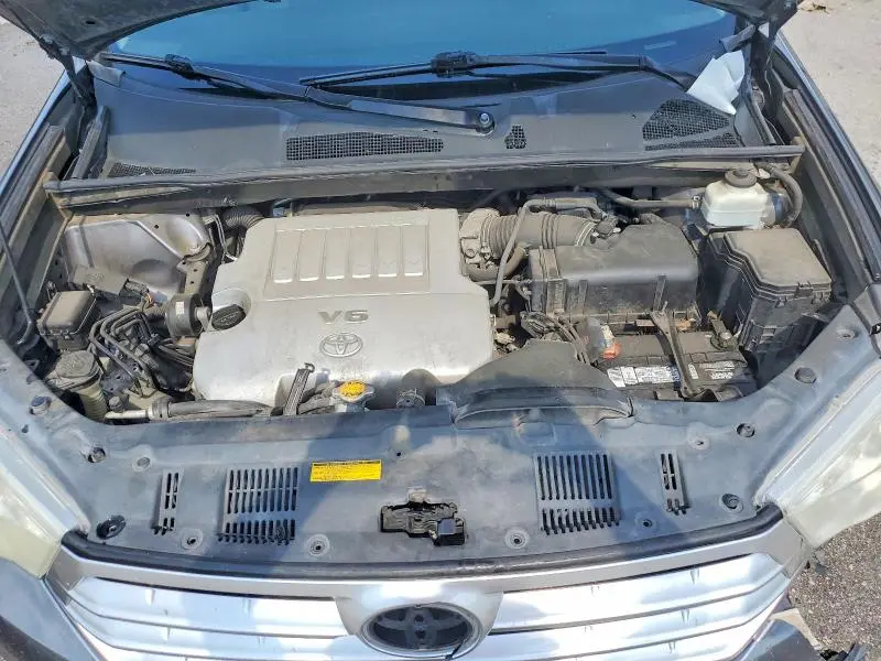 2012 TOYOTA HIGHLANDER BASE  