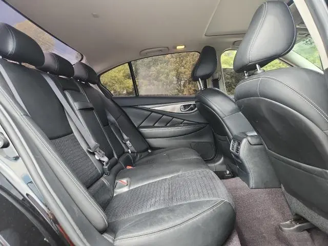 2017 INFINITI Q50 BASE  