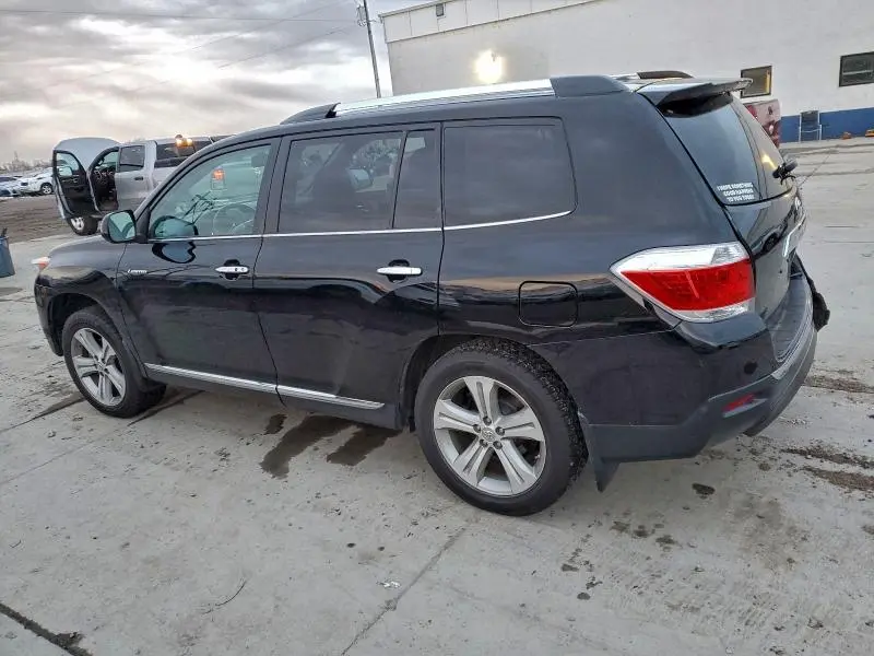 2013 TOYOTA HIGHLANDER LIMITED  
