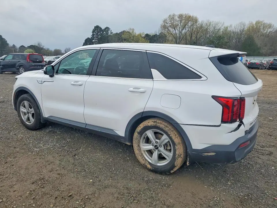 2022 KIA SORENTO LX  