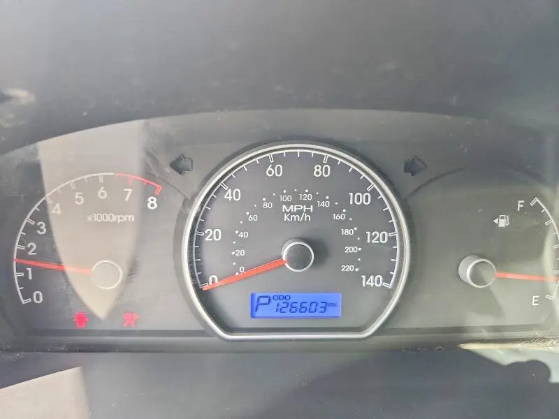2010 HYUNDAI ELANTRA GLS  