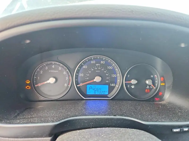 2012 HYUNDAI SANTA FE SE  