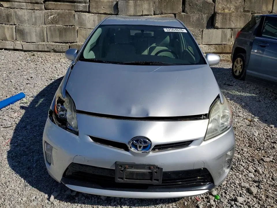 2013 TOYOTA PRIUS THREE  