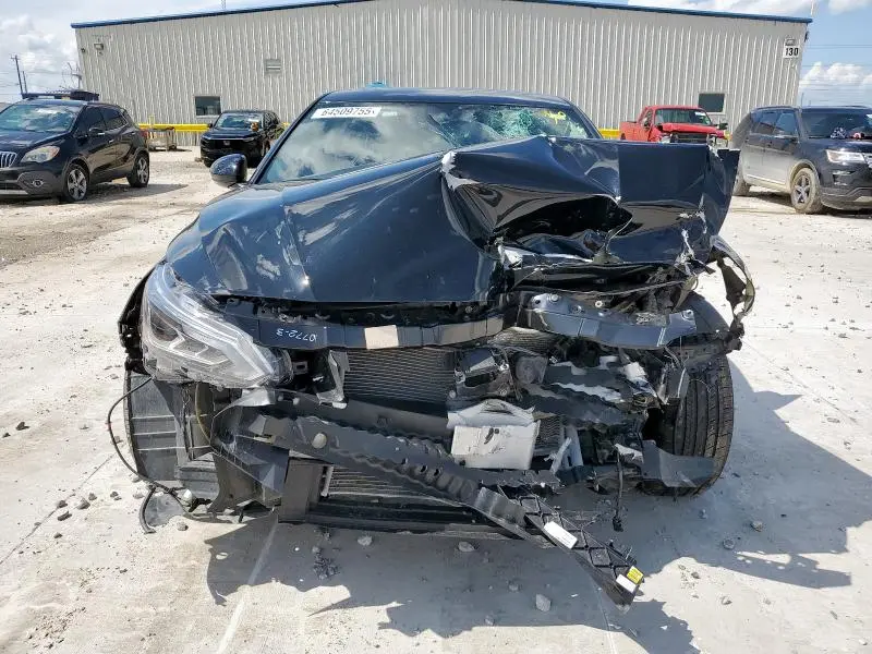 2022 NISSAN ALTIMA SR  