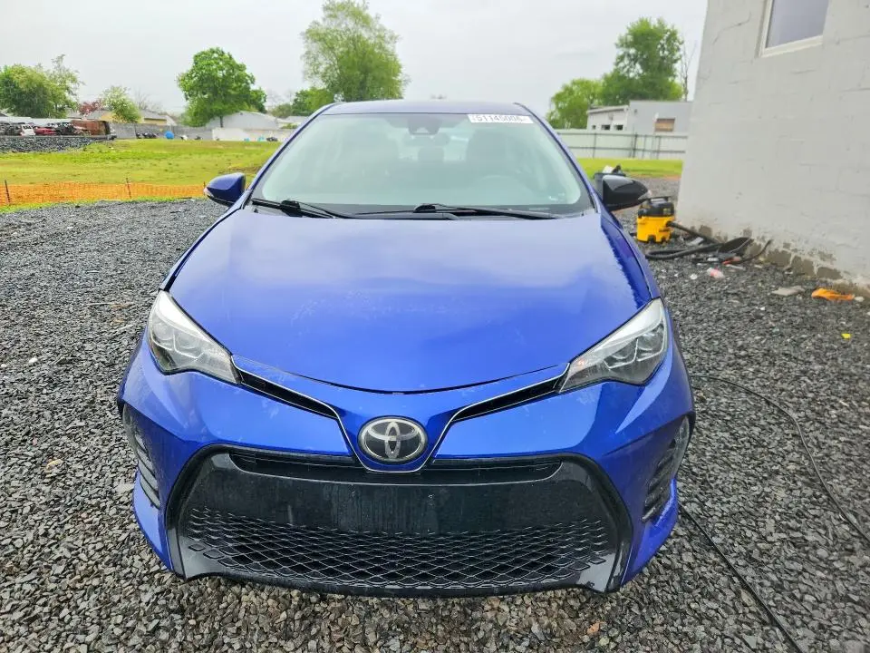2019 TOYOTA COROLLA SE  