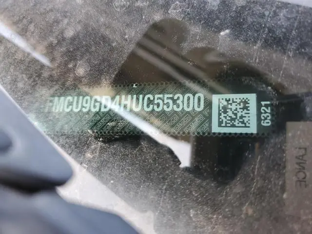 2017 FORD ESCAPE SE  
