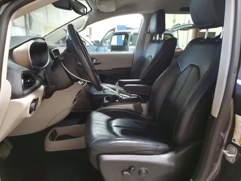 2019 CHRYSLER PACIFICA TOURING L PLUS  