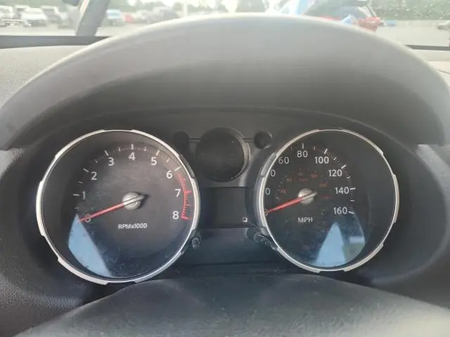 2010 NISSAN ROGUE S  