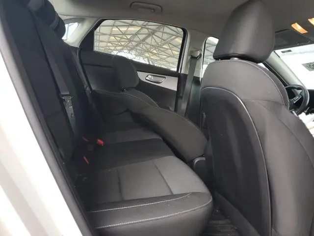 2024 KIA FORTE LX  