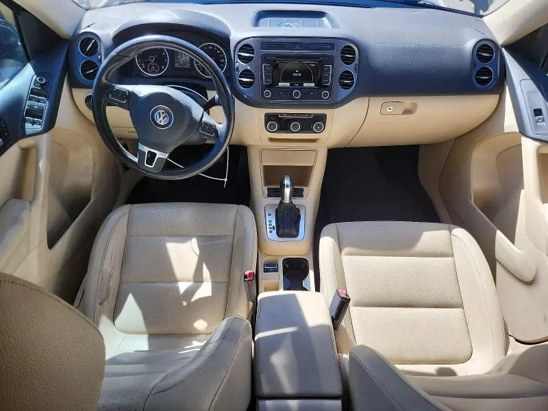 2012 VOLKSWAGEN TIGUAN S  