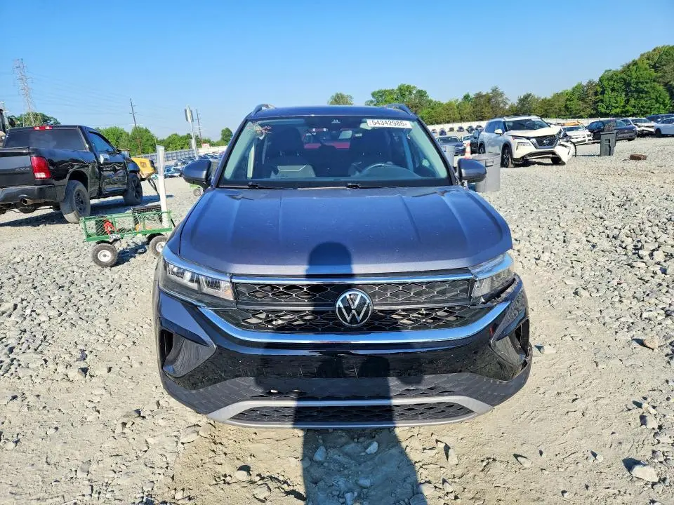 2024 VOLKSWAGEN TAOS SE  