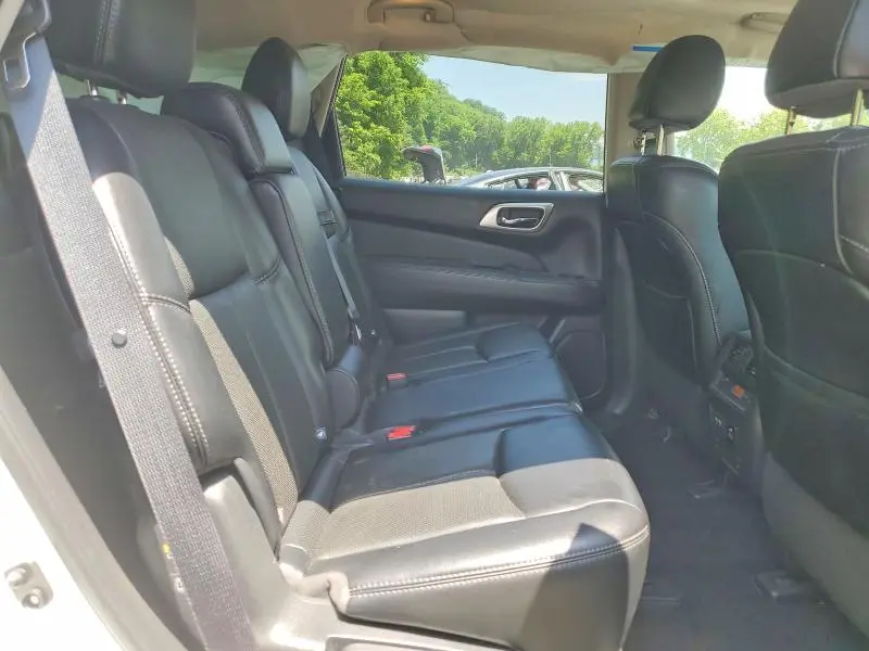 2017 NISSAN PATHFINDER S  