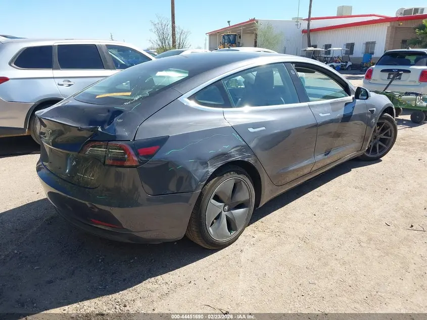 2018 TESLA MODEL 3 LONG RANGE/PERFORMANCE