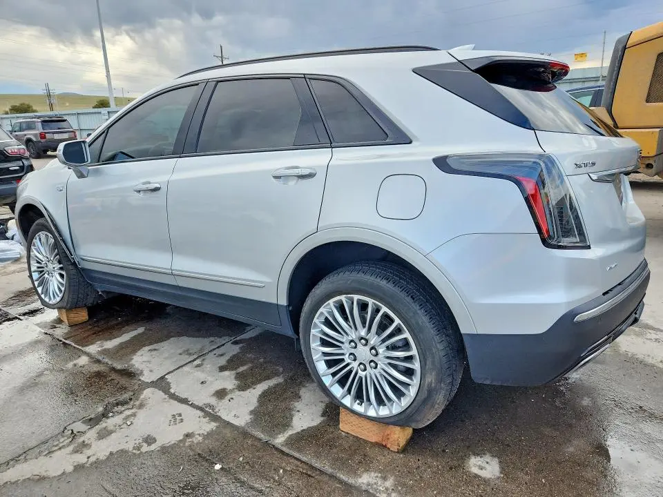 2020 CADILLAC XT5 SPORT  