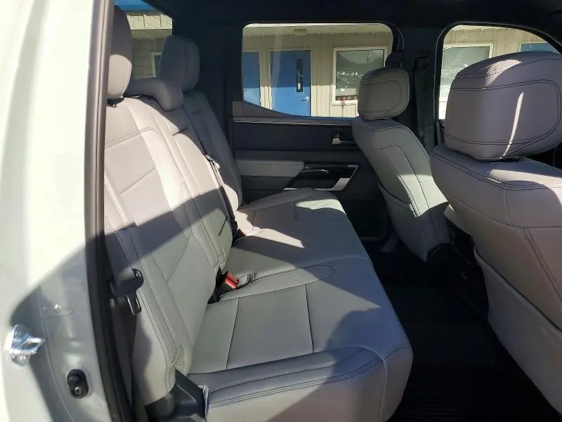 2026 TOYOTA TUNDRA CREWMAX LIMITED  