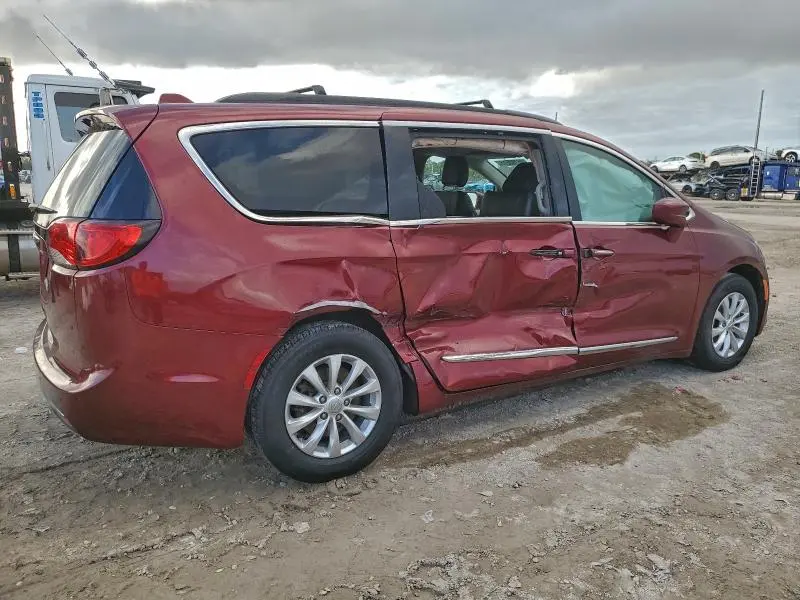 2017 CHRYSLER PACIFICA TOURING L  