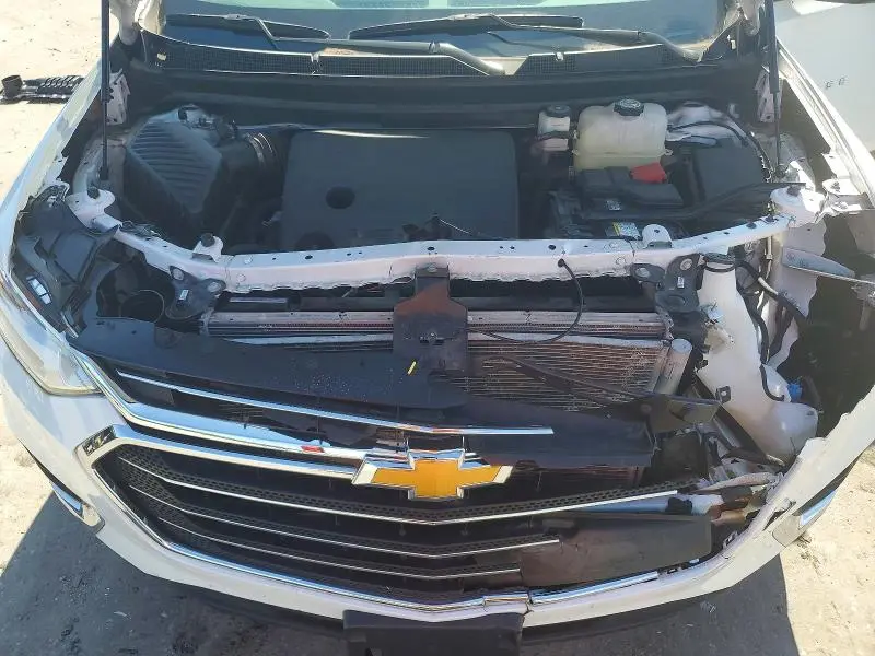 2021 CHEVROLET TRAVERSE LT  