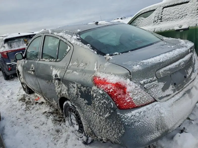 2013 NISSAN VERSA S  