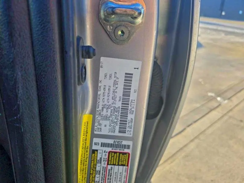 2018 TOYOTA TUNDRA CREWMAX SR5  