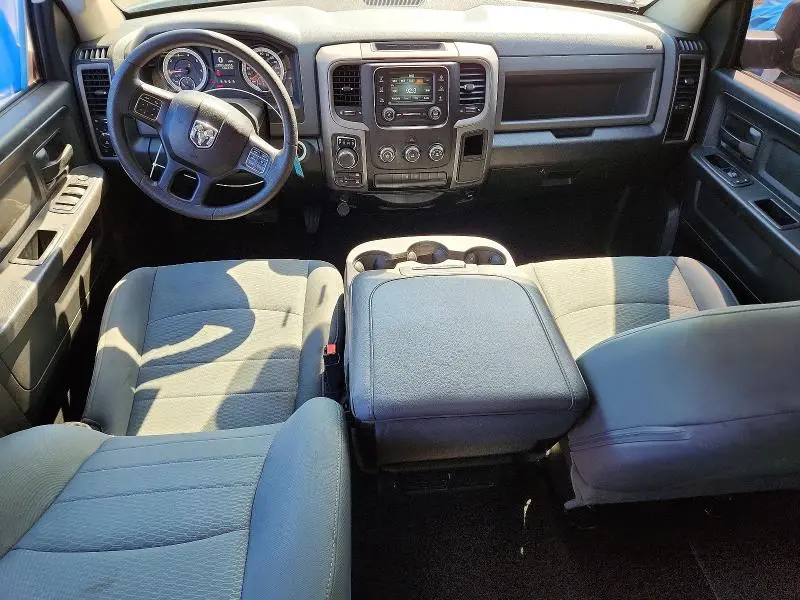 2016 RAM 1500 ST  