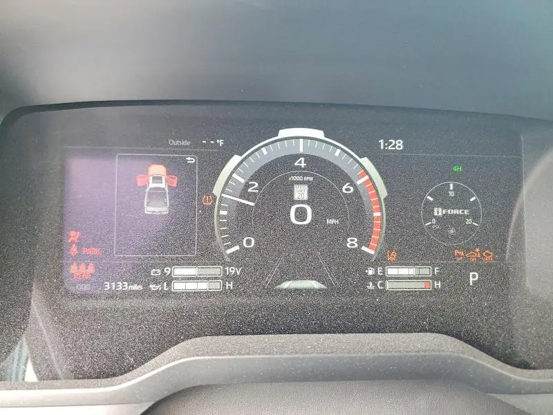 2026 TOYOTA TUNDRA CREWMAX LIMITED  