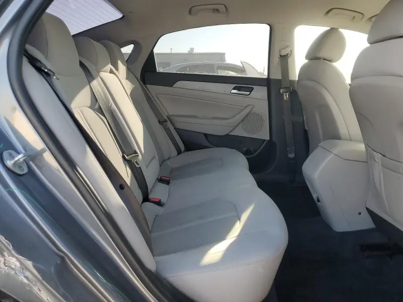 2018 HYUNDAI SONATA SPORT  