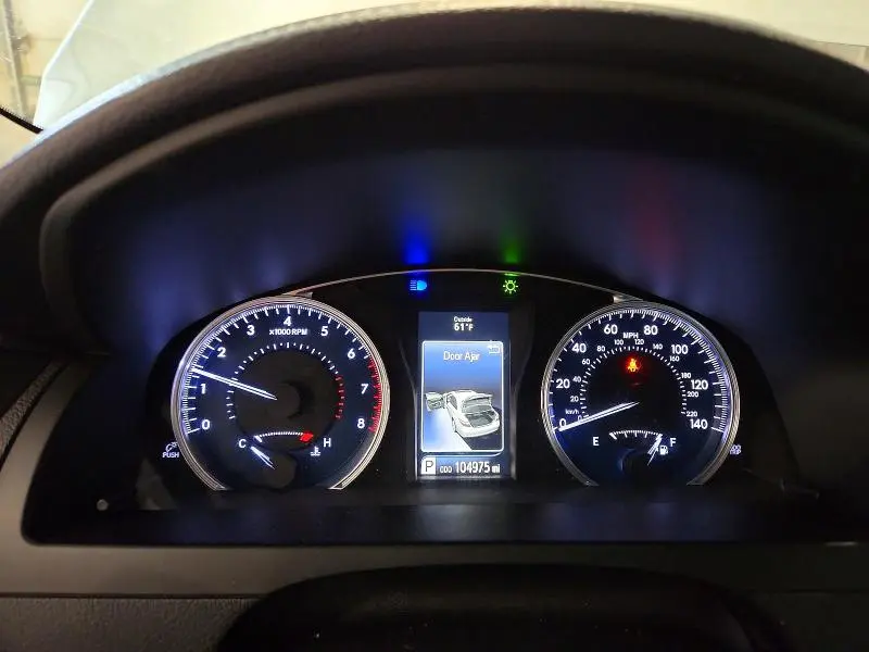 2017 TOYOTA CAMRY XLE  