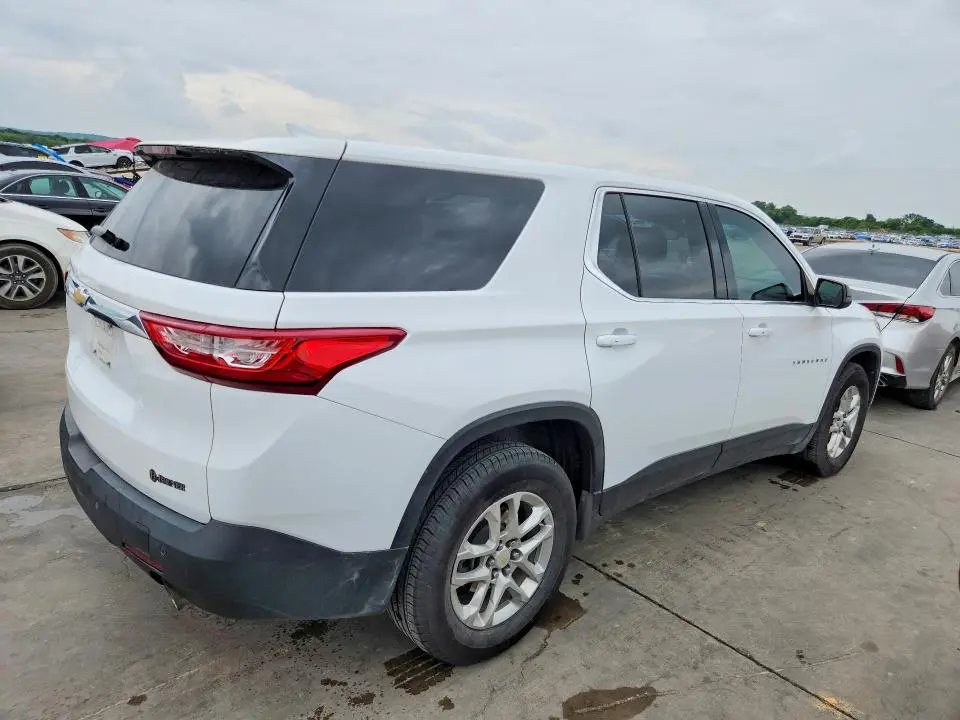 2021 CHEVROLET TRAVERSE LS  