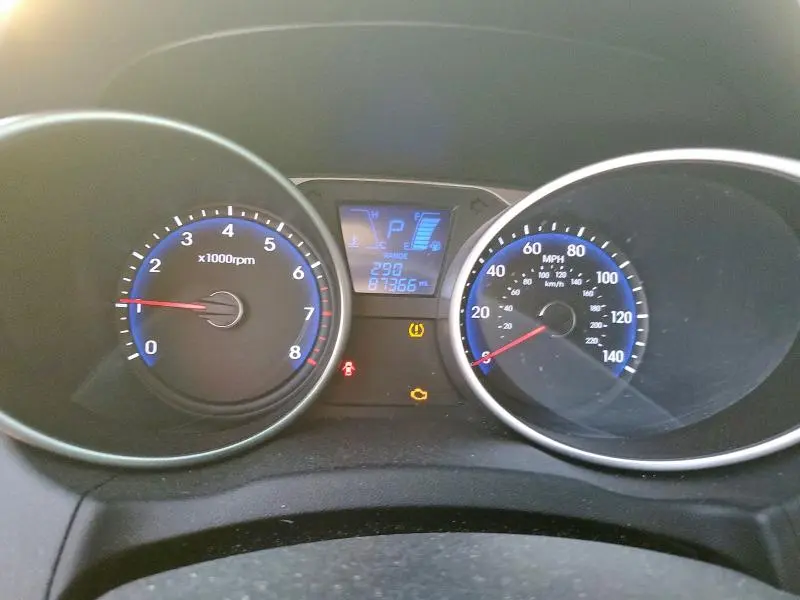 2015 HYUNDAI TUCSON LIMITED  