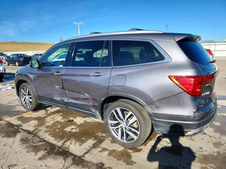 2018 HONDA PILOT TOURING  