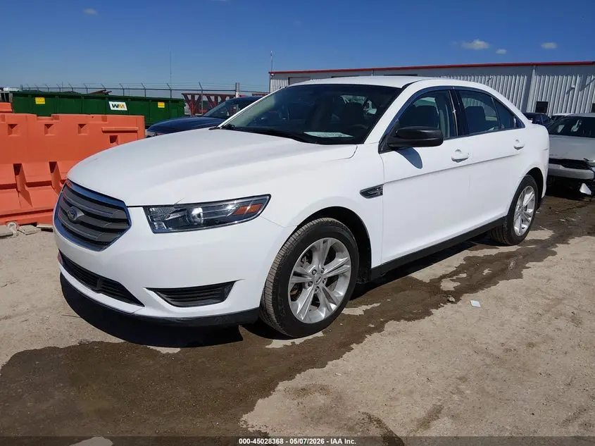 2018 FORD TAURUS SE