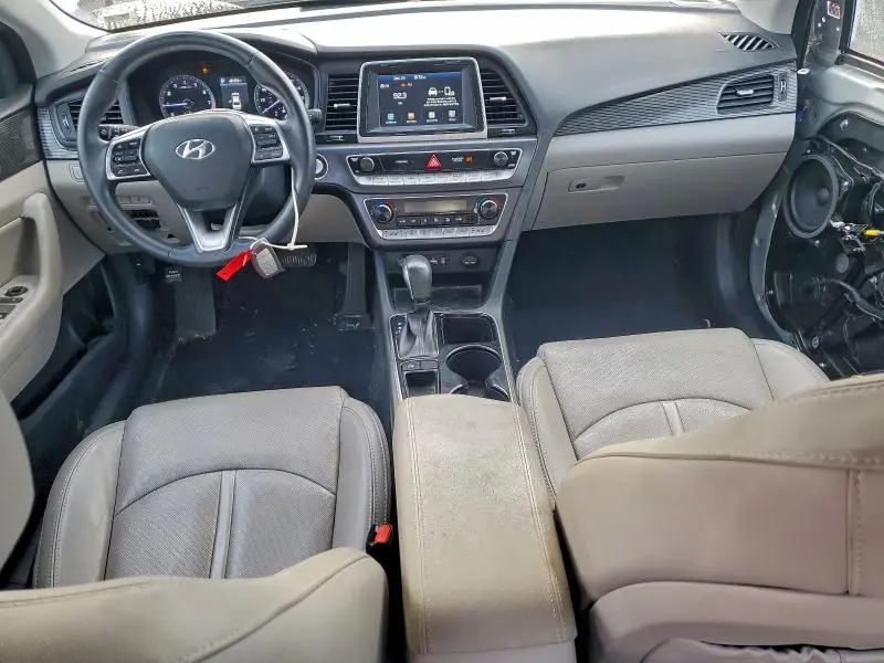 2018 HYUNDAI SONATA SPORT  