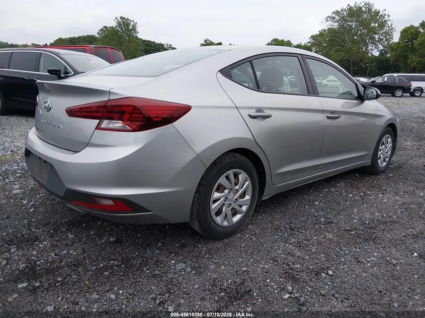 2020 HYUNDAI ELANTRA SE