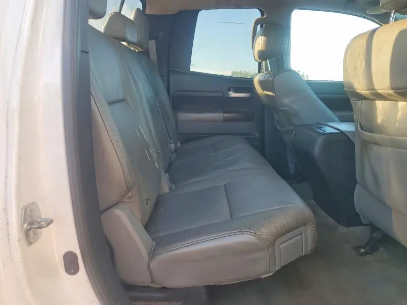 2010 TOYOTA TUNDRA DOUBLE CAB LIMITED  