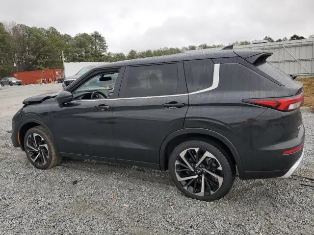 2024 MITSUBISHI OUTLANDER SE