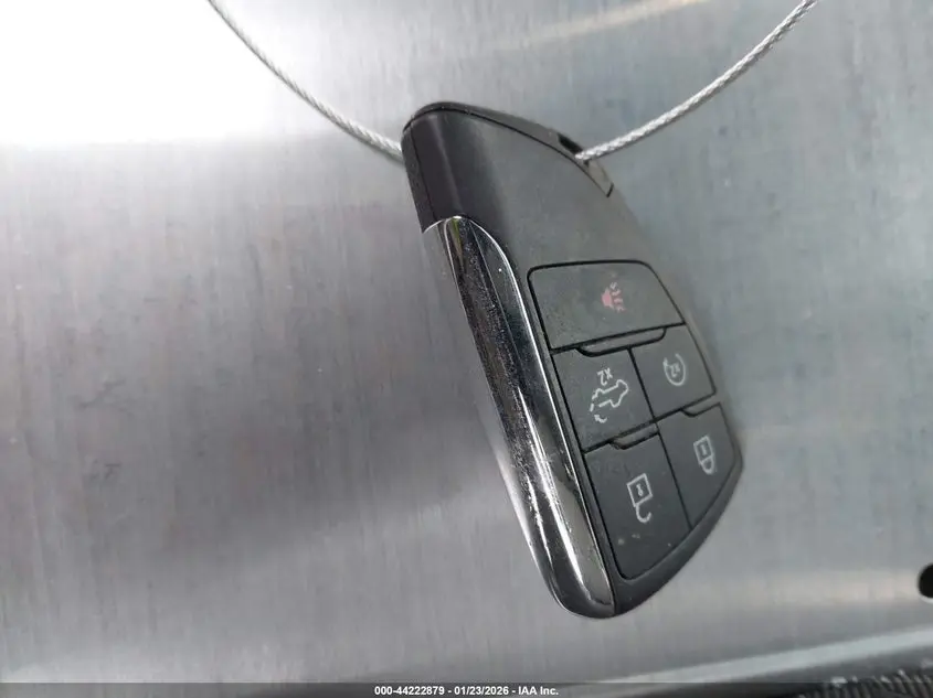 2025 CHEVROLET SILVERADO 1500 4WD  SHORT BED RST